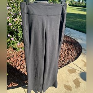 Duluth Trading Co NoGa Yoga pants medium 33 length black like new